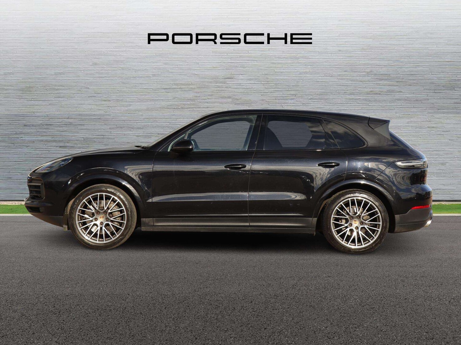 Used Porsche Cayenne 2019 for sale - 78161320: Photo 6