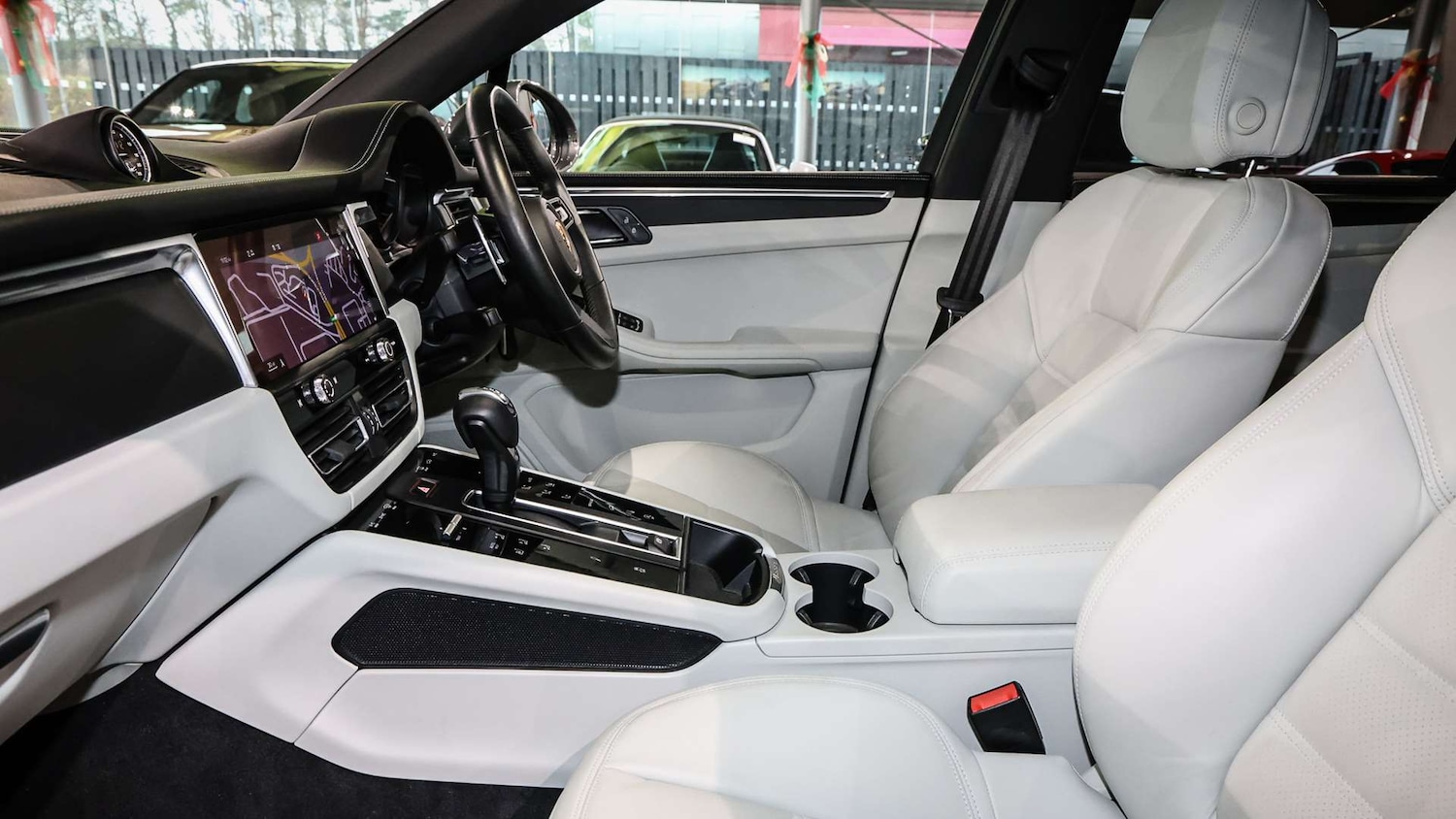 Used Porsche Macan 2024 for sale - 77158627: Photo 13