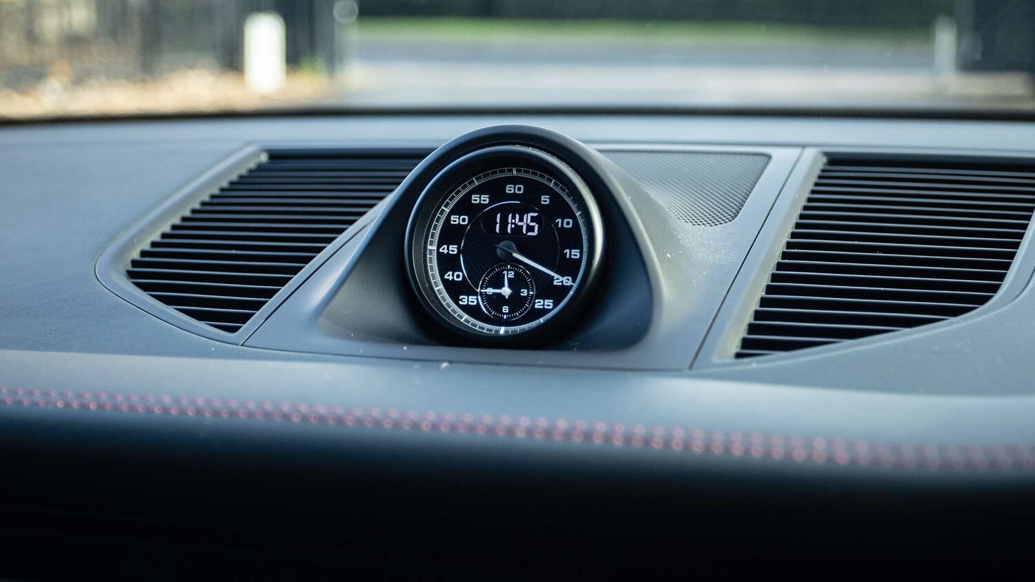 Used Porsche Macan 2021 for sale - 78052471: Photo 23