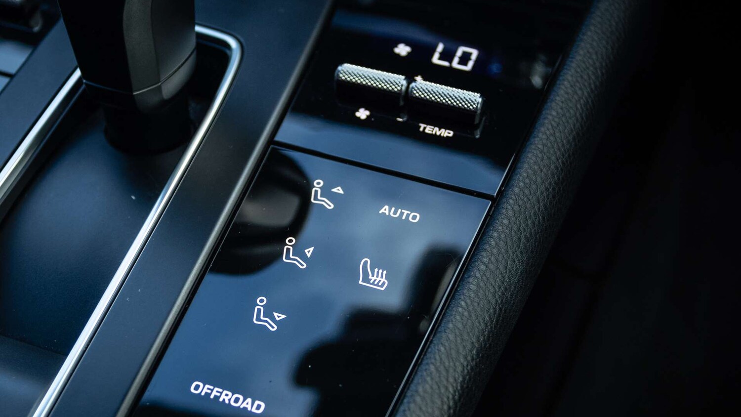 Used Porsche Macan 2021 for sale - 78052471: Photo 35