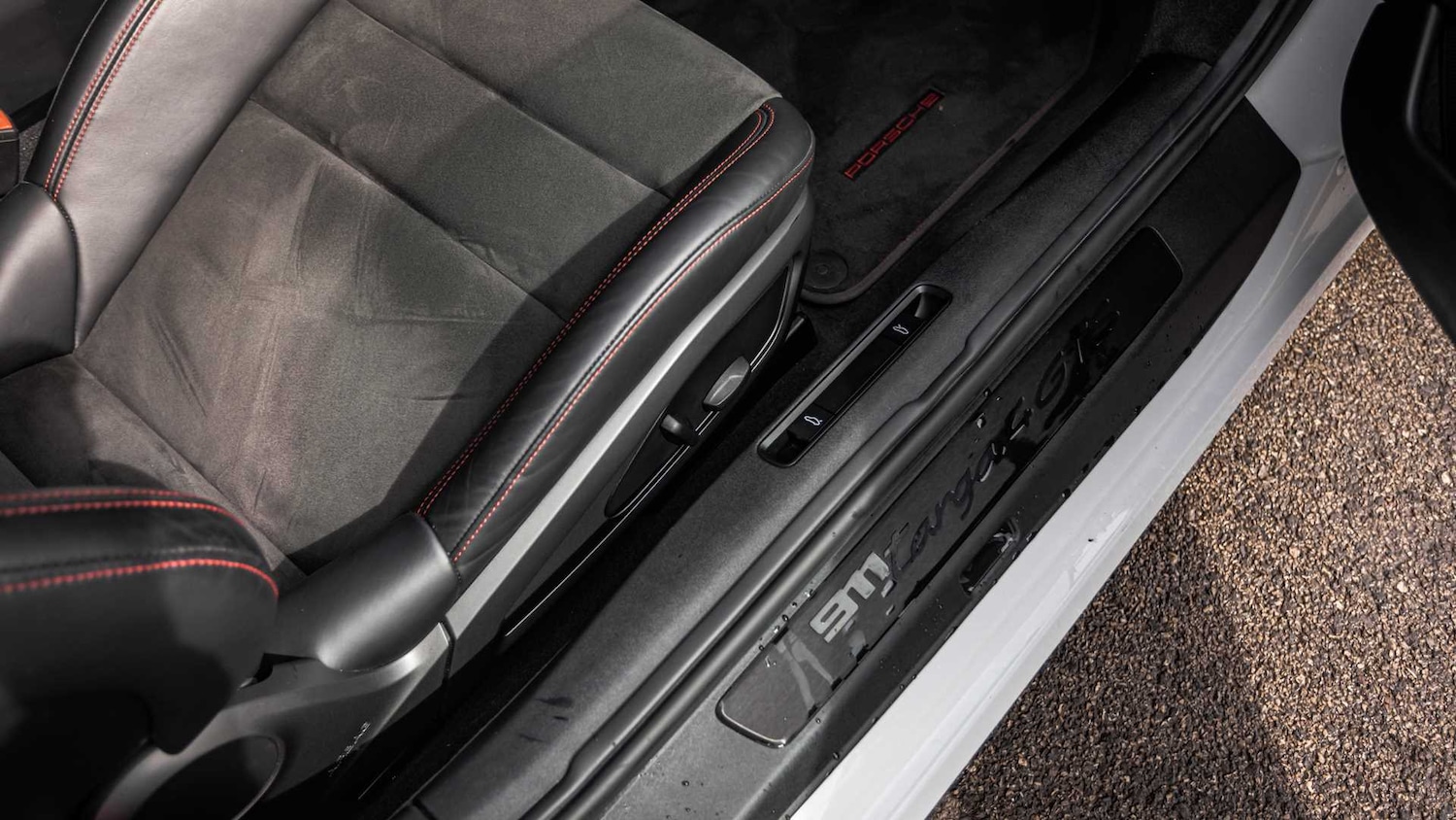 Used Porsche 911 2022 for sale - 75699575: Photo 19