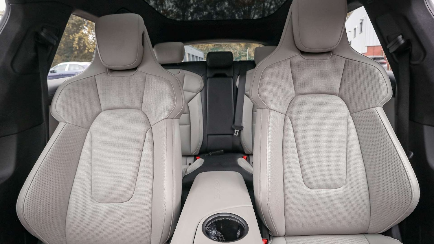 Used Porsche Taycan 2023 for sale - 76230352: Photo 35