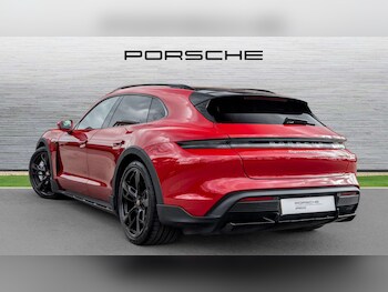 Used Porsche Taycan 2021 for sale - 77706771: Photo