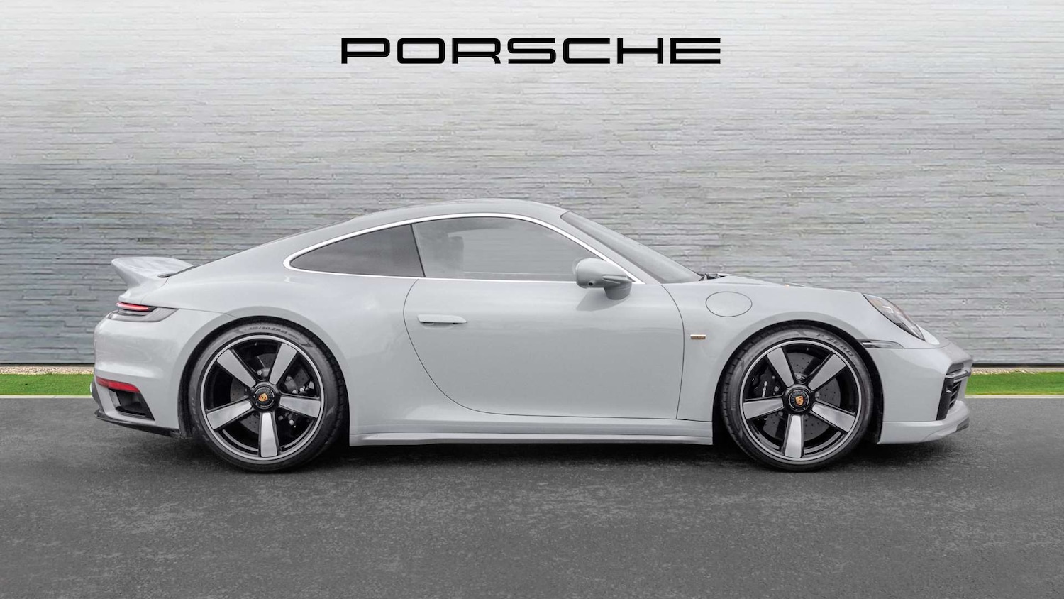 Used Porsche 911 2022 for sale - 77099636: Photo 2