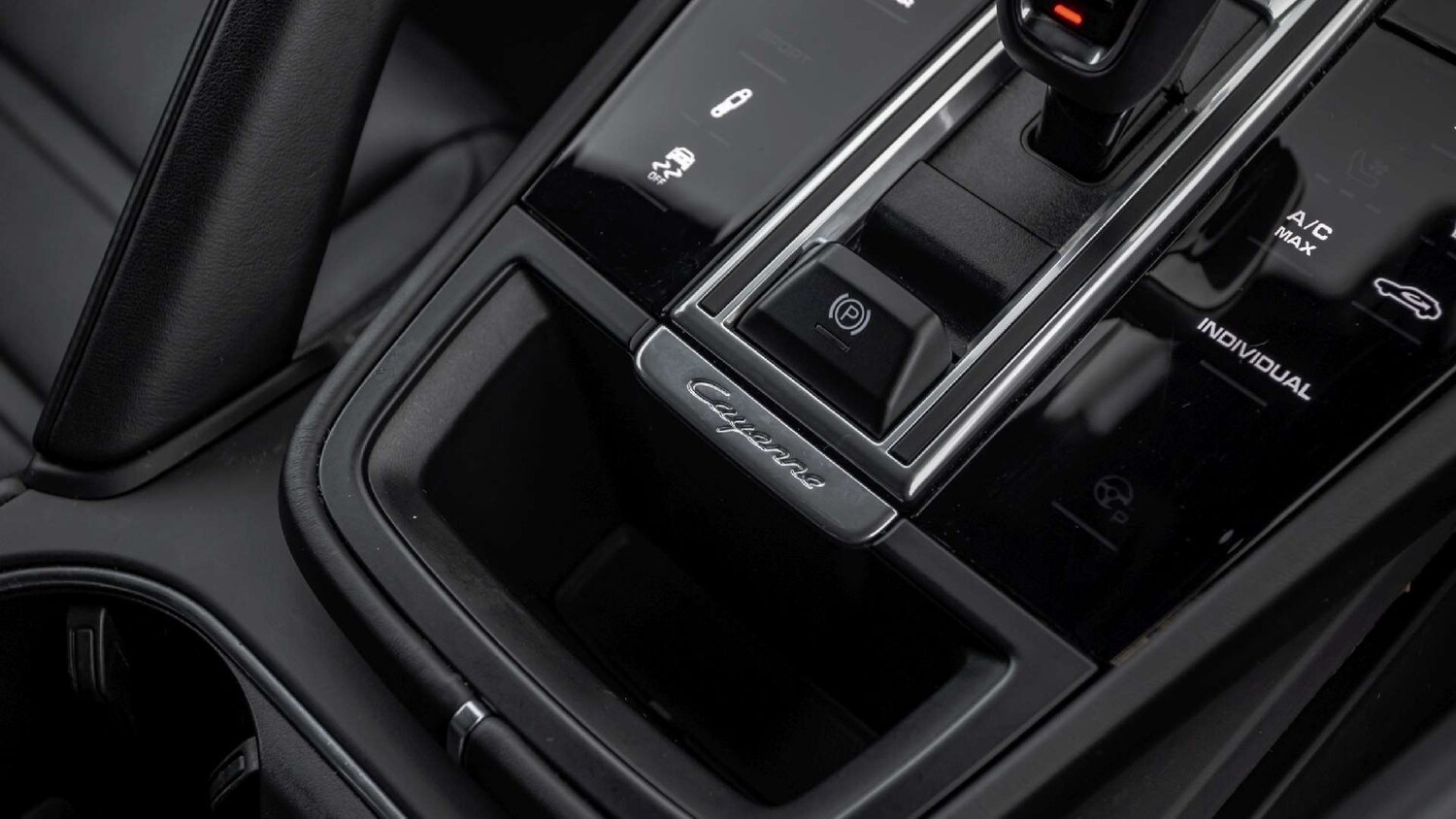 Used Porsche Cayenne 2023 for sale - 77842396: Photo 19