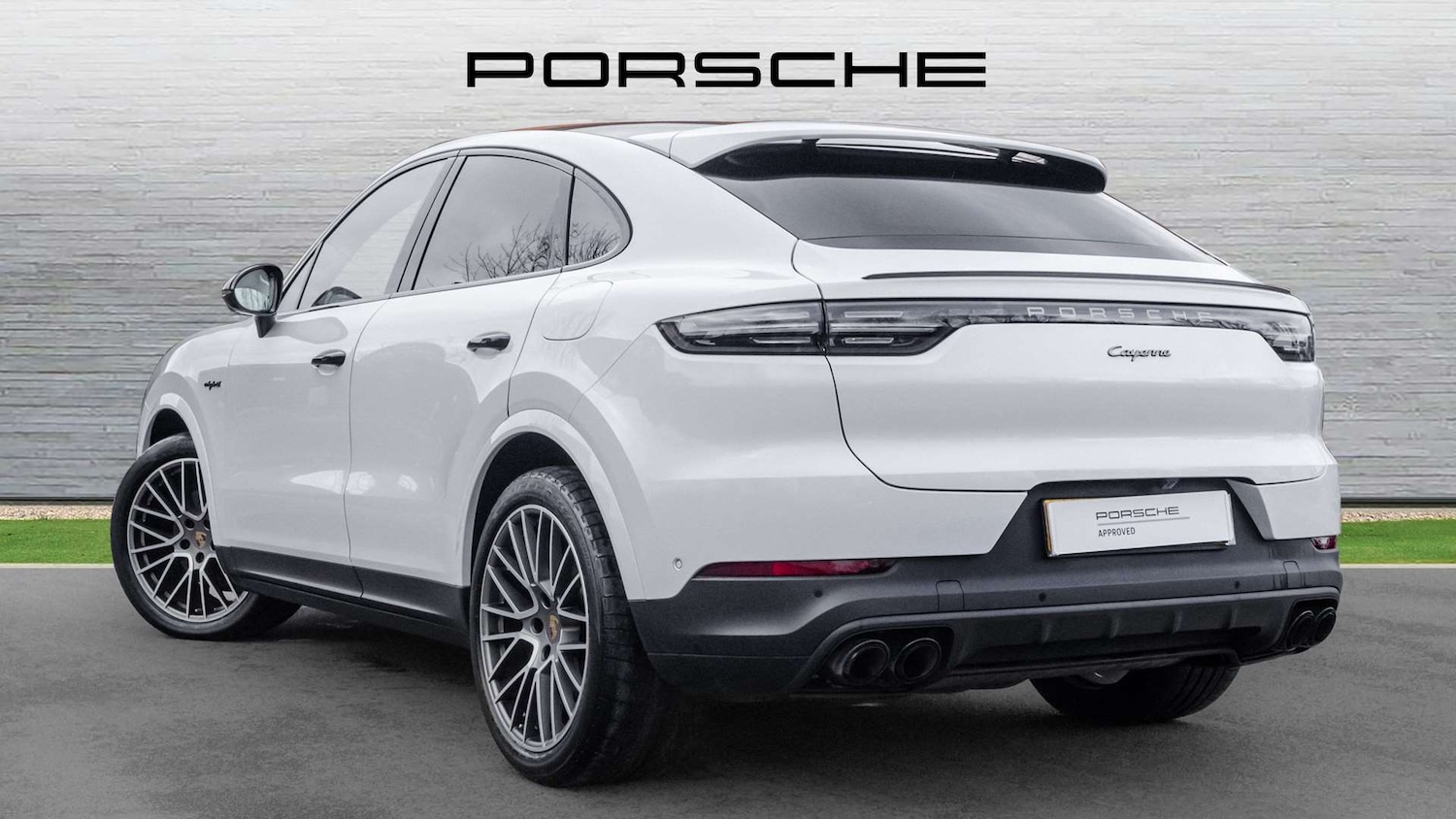 Used Porsche Cayenne 2023 for sale - 77842396: Photo 2