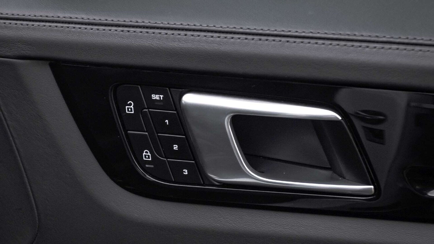 Used Porsche Cayenne 2023 for sale - 77842396: Photo 21