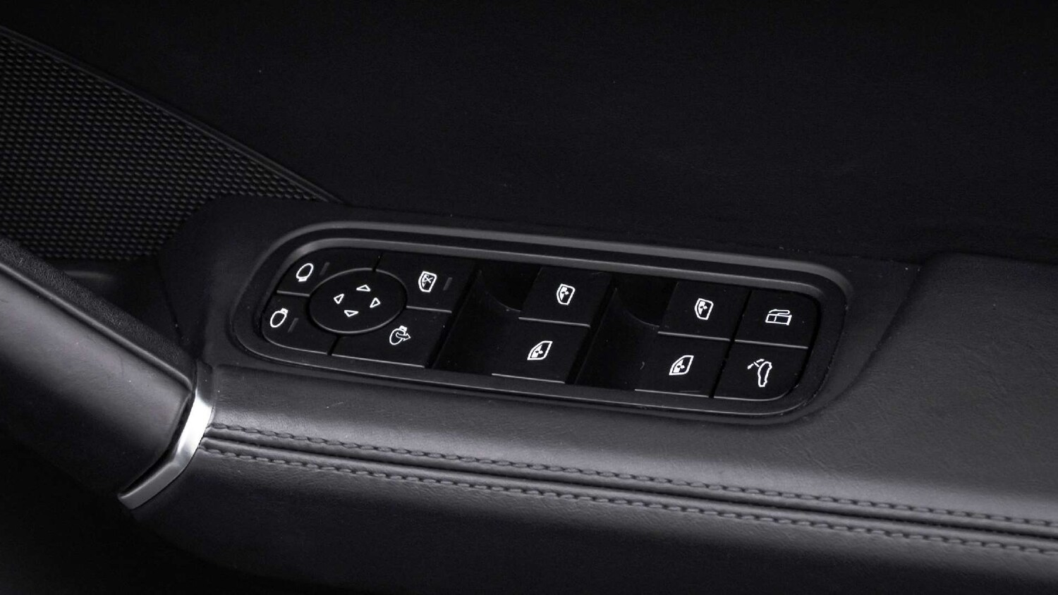 Used Porsche Cayenne 2023 for sale - 77842396: Photo 23