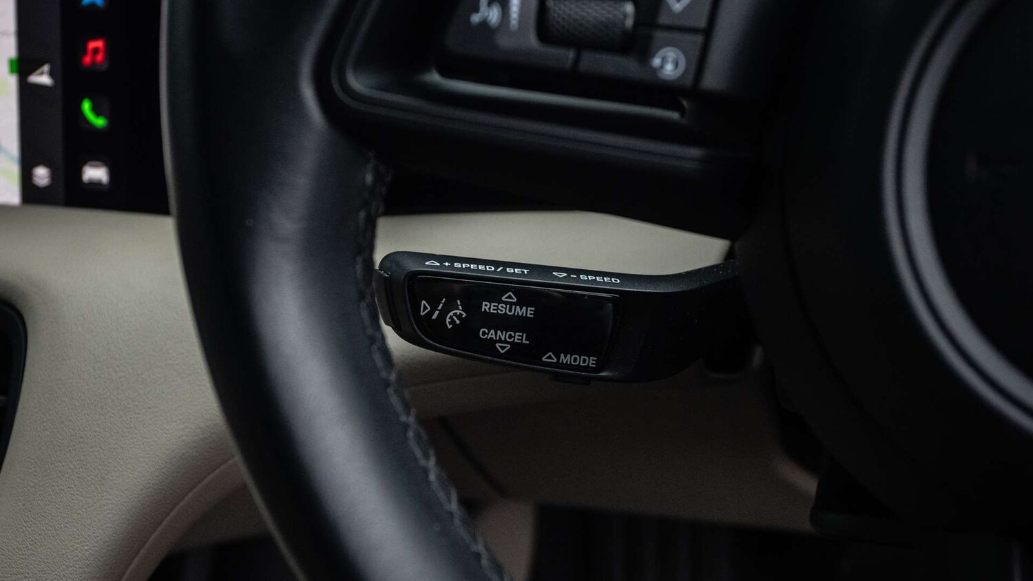 Used Porsche Taycan 2023 for sale - 77044178: Photo 21