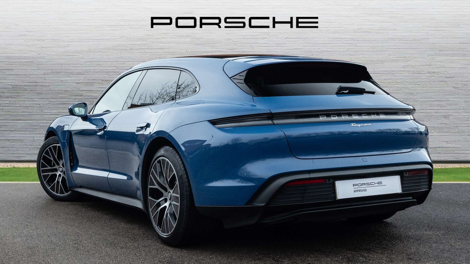 Used Porsche Taycan 2023 for sale - 77044178: Photo 3