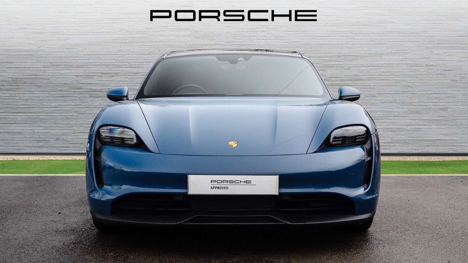 Used Porsche Taycan 2023 for sale - 77044178: Photo 8