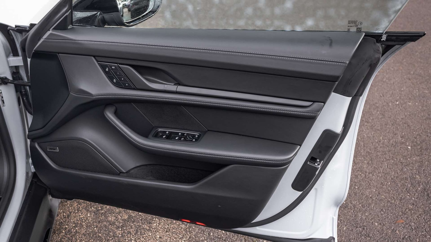 Used Porsche Taycan 2026 for sale - 77389744: Photo 28