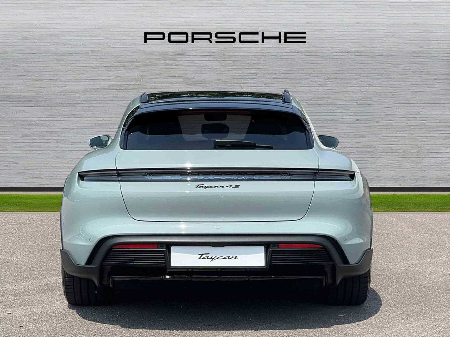 Used Porsche Taycan 2024 for sale - 76705136: Photo 34