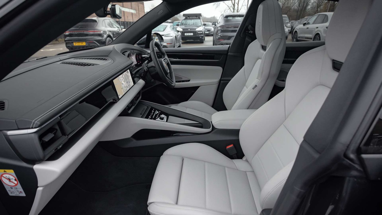 Used Porsche Macan 2026 for sale - 77178910: Photo 13