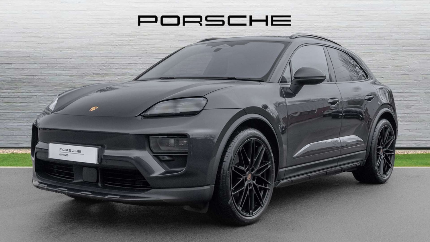 Used Porsche Macan 2026 for sale - 77178910: Photo 2