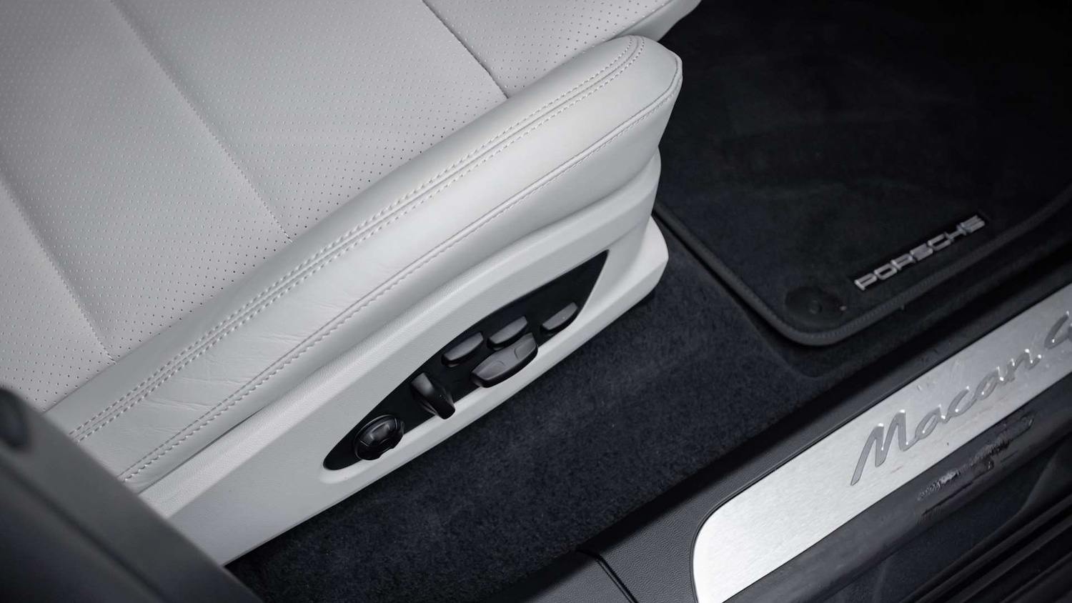 Used Porsche Macan 2026 for sale - 77178910: Photo 27