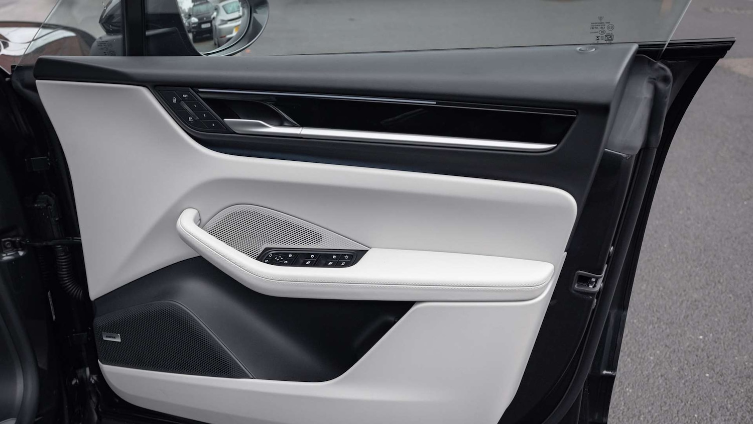 Used Porsche Macan 2026 for sale - 77178910: Photo 30