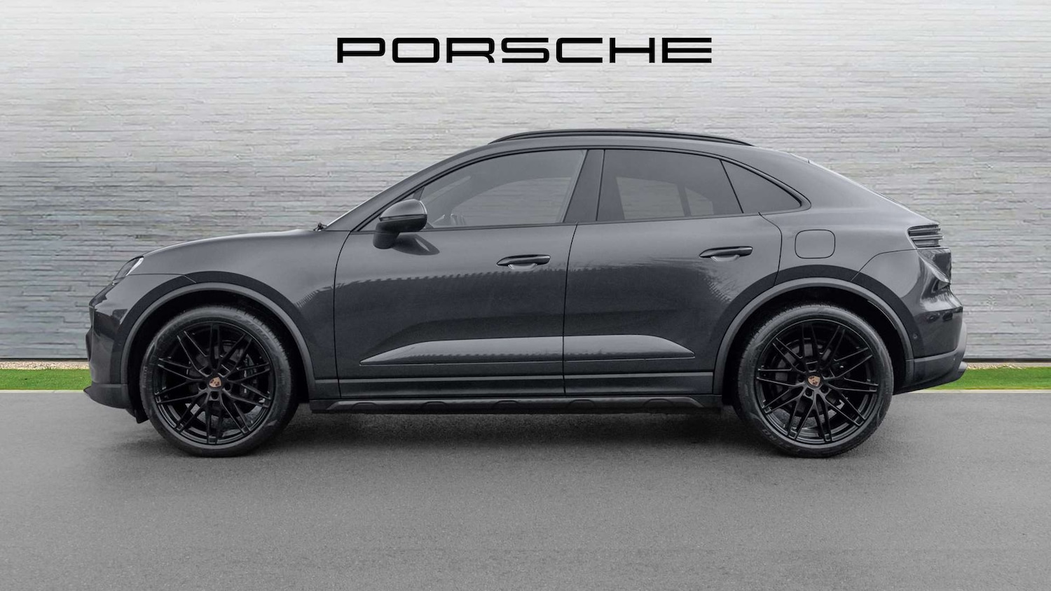 Used Porsche Macan 2026 for sale - 77178910: Photo 8