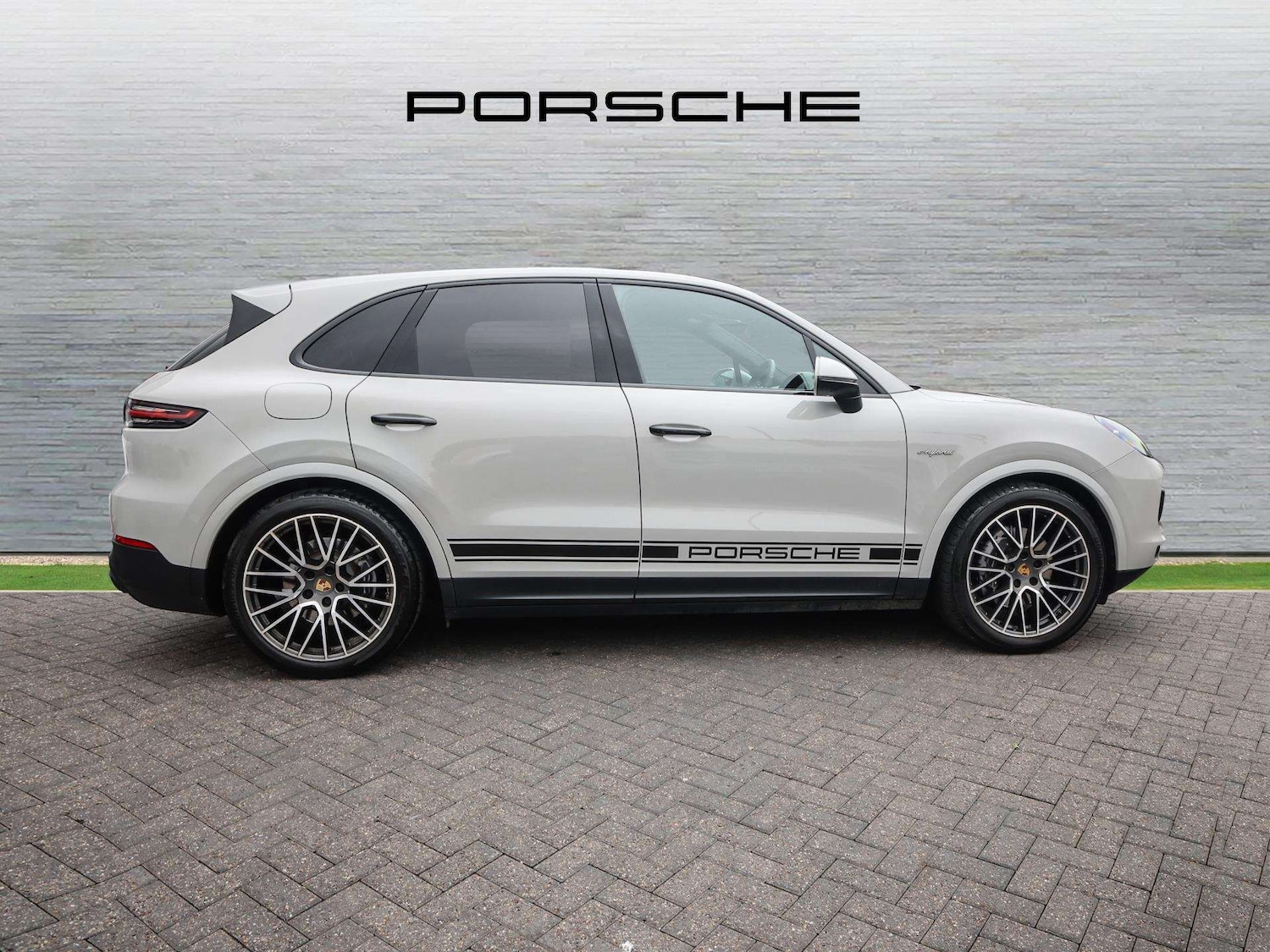 Used Porsche Cayenne 2021 for sale - 76351588: Photo 7