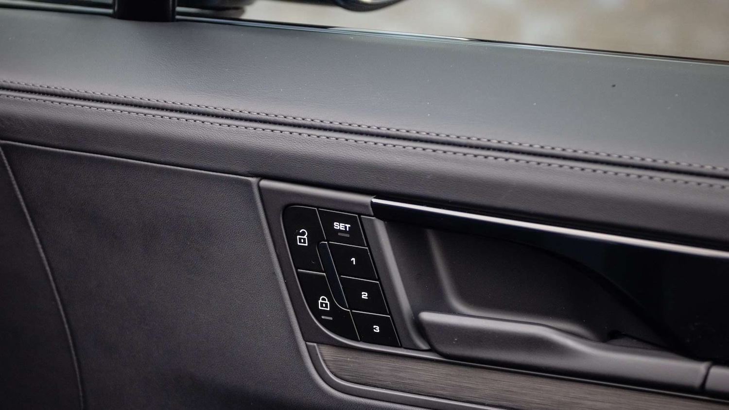 Used Porsche Cayenne 2026 for sale - 77389714: Photo 31