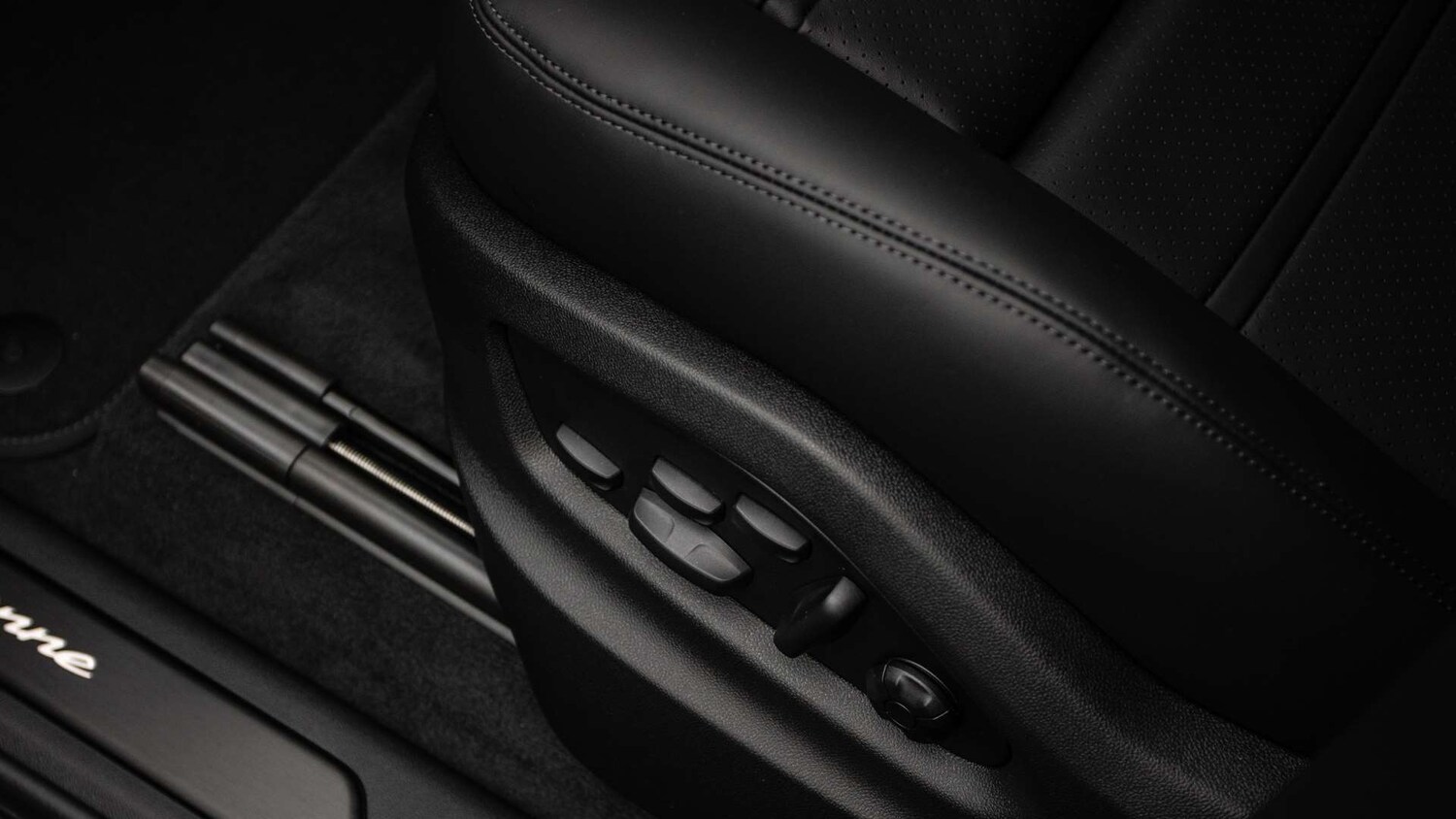 Used Porsche Cayenne 2026 for sale - 77389714: Photo 35