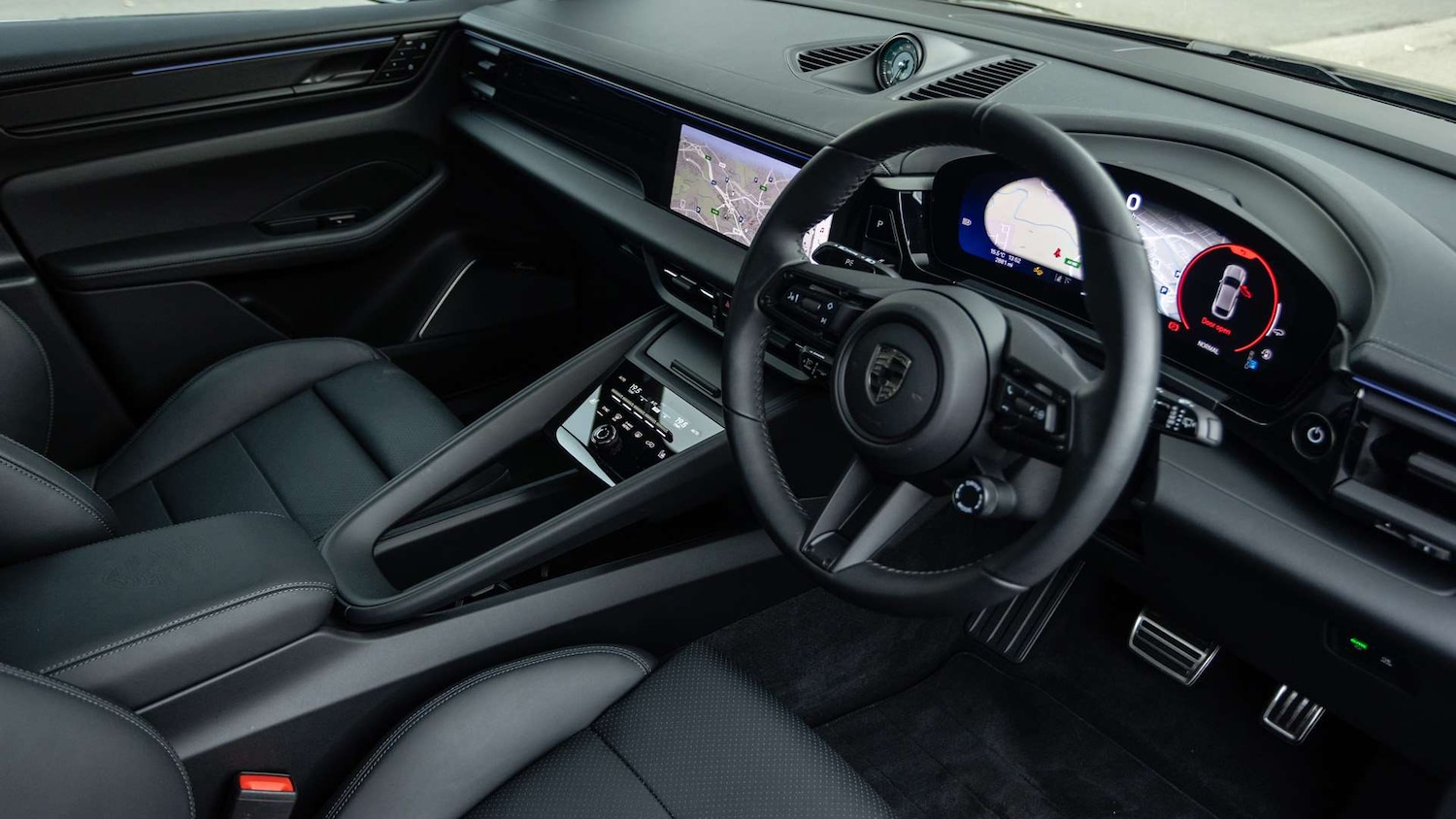 Used Porsche Macan 2025 for sale - 76553063: Photo 12