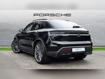 Used Porsche Macan 2025 for sale - 76553063: Photo