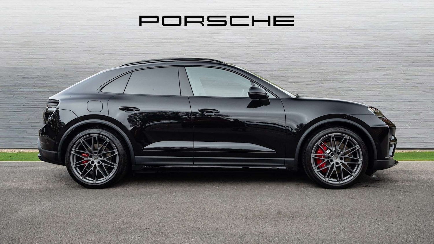 Used Porsche Macan 2025 for sale - 76553063: Photo 7