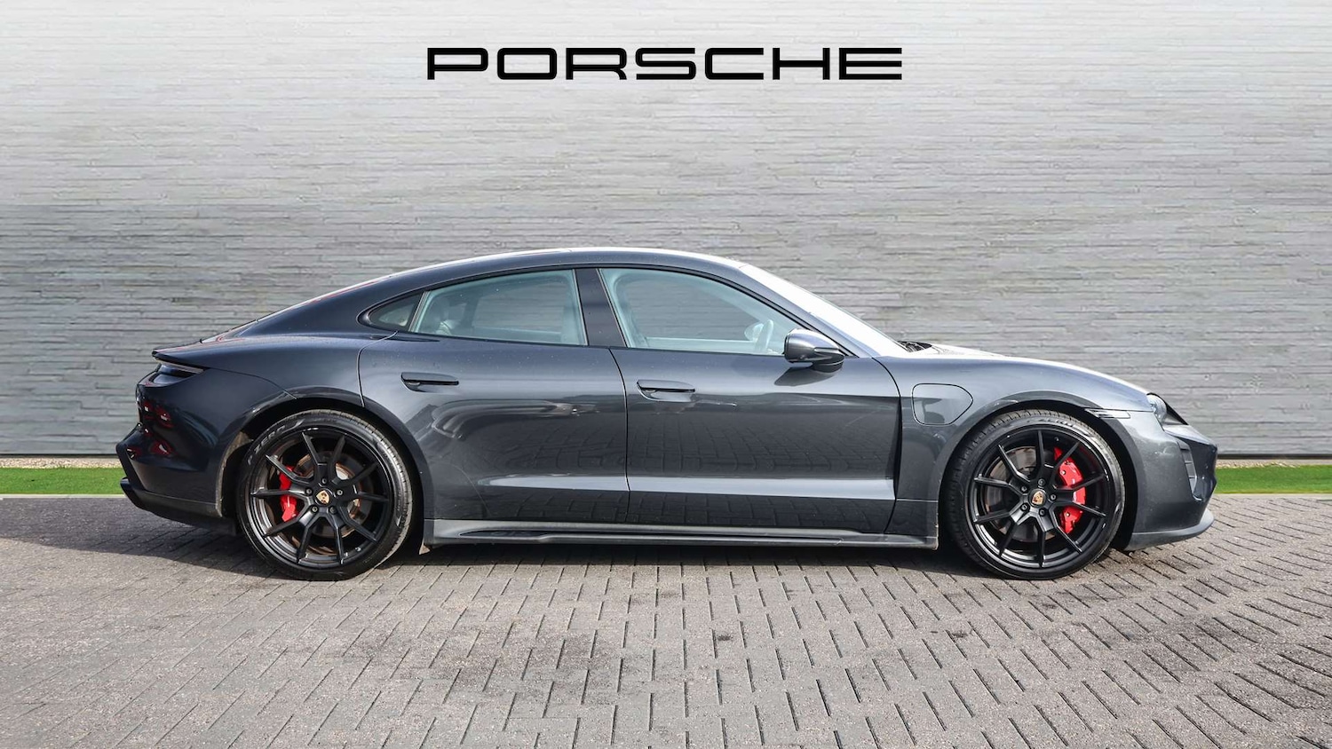 Used Porsche Taycan 2022 for sale - 77158479: Photo 7