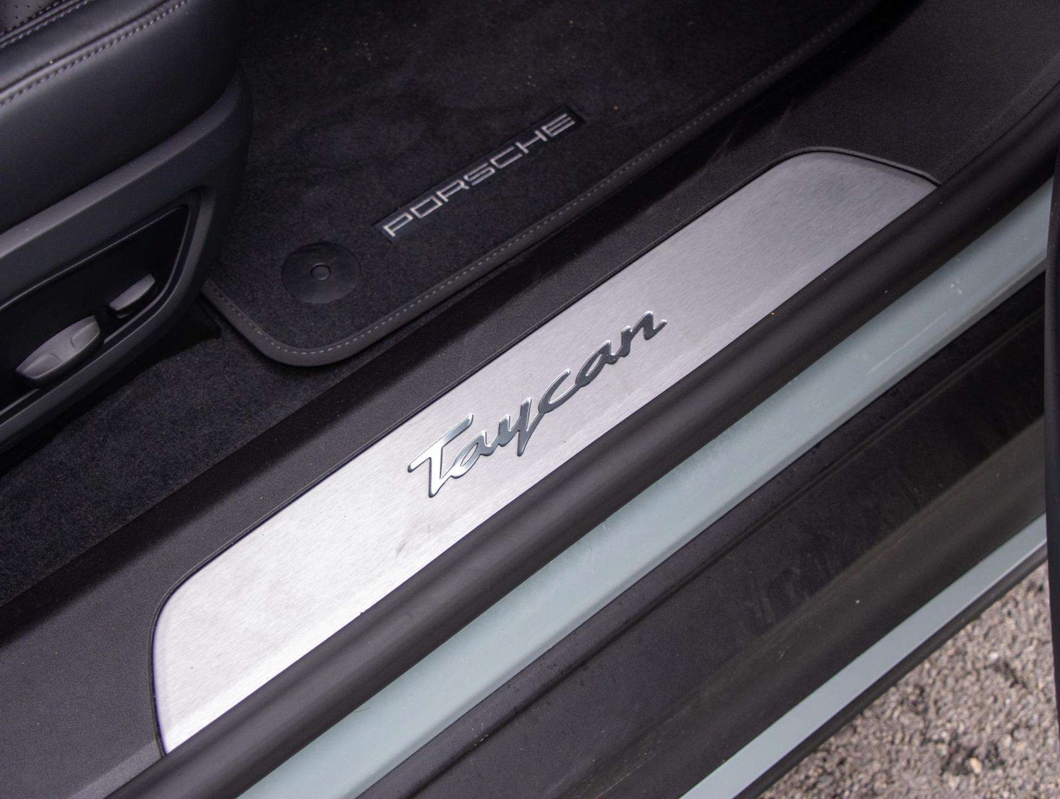 Used Porsche Taycan 2025 for sale - 78089588: Photo 16