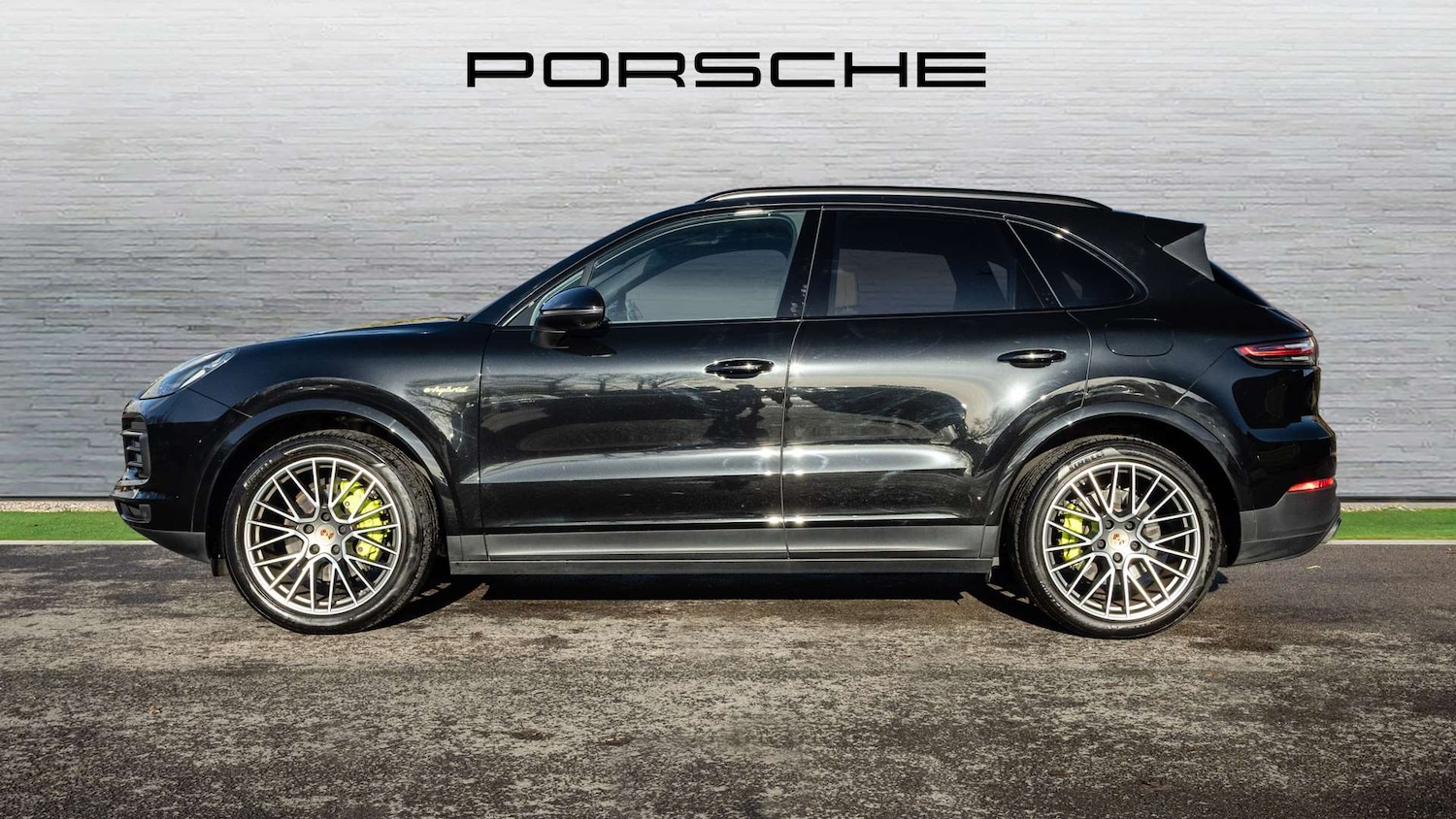 Used Porsche Cayenne 2023 for sale - 76540729: Photo 8