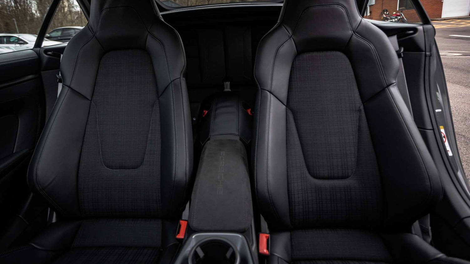 Used Porsche 911 2026 for sale - 78104093: Photo 18