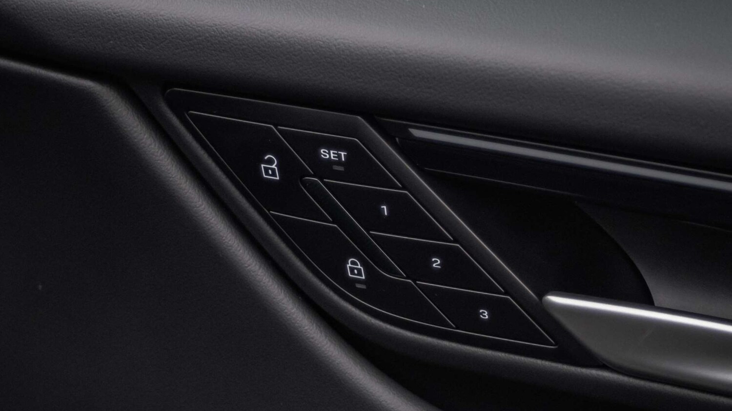 Used Porsche Macan for sale - 78104078: Photo 26