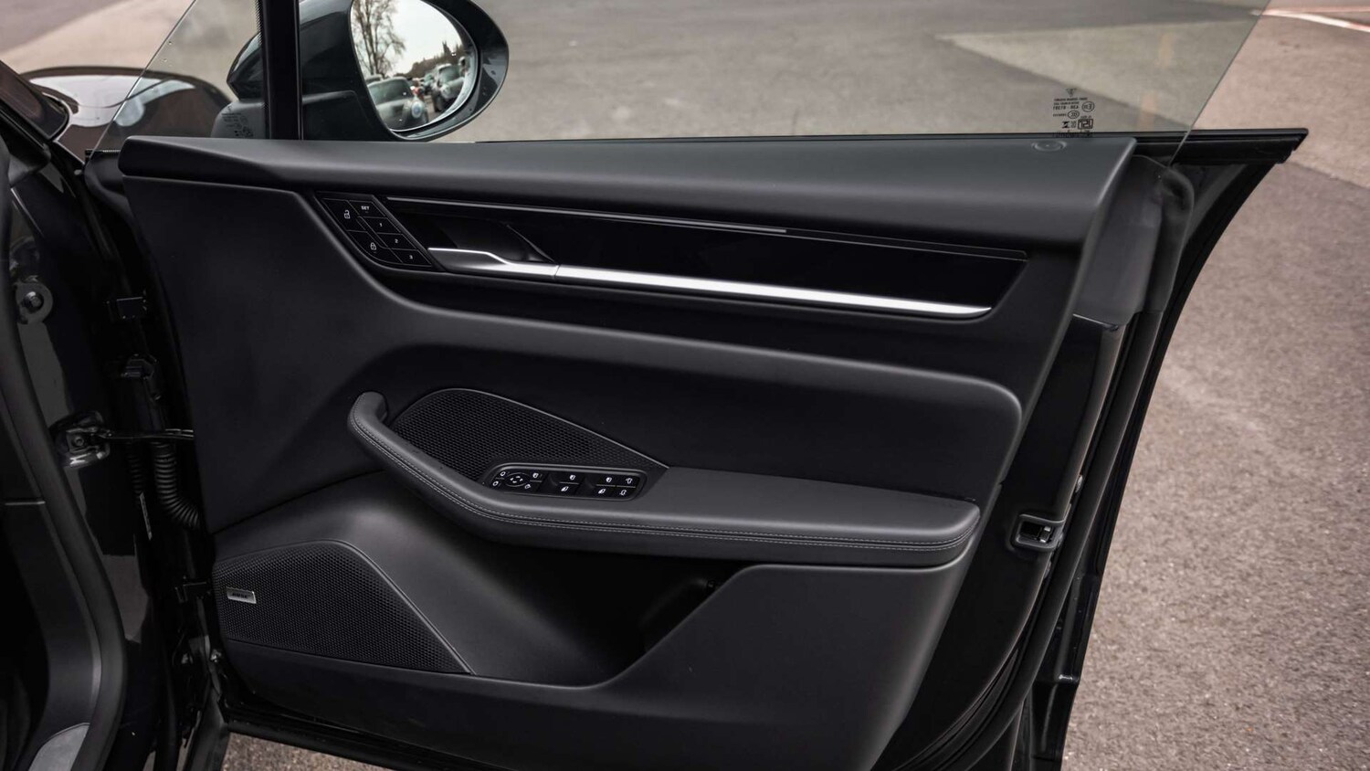 Used Porsche Macan for sale - 78104078: Photo 28