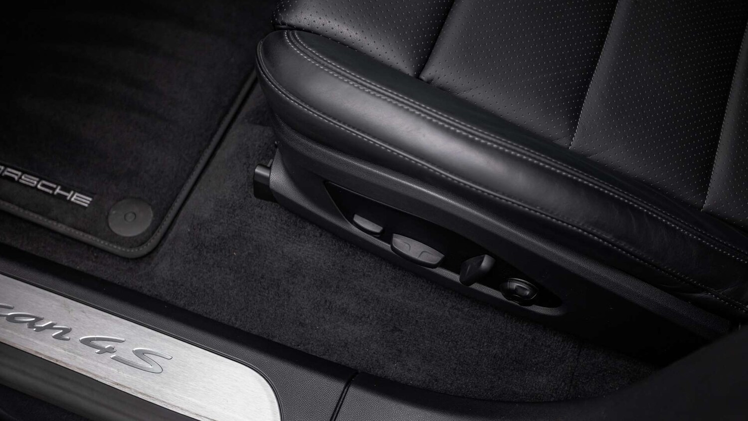 Used Porsche Macan for sale - 78104078: Photo 29