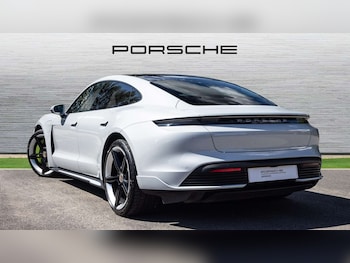 Used Porsche Taycan 2021 for sale - 78775061: Photo