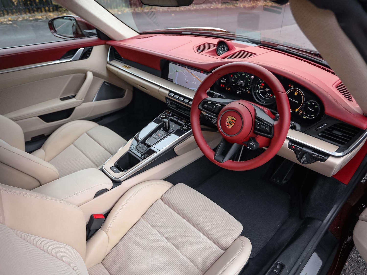 Used Porsche 911 2021 for sale - 76401392: Photo 14