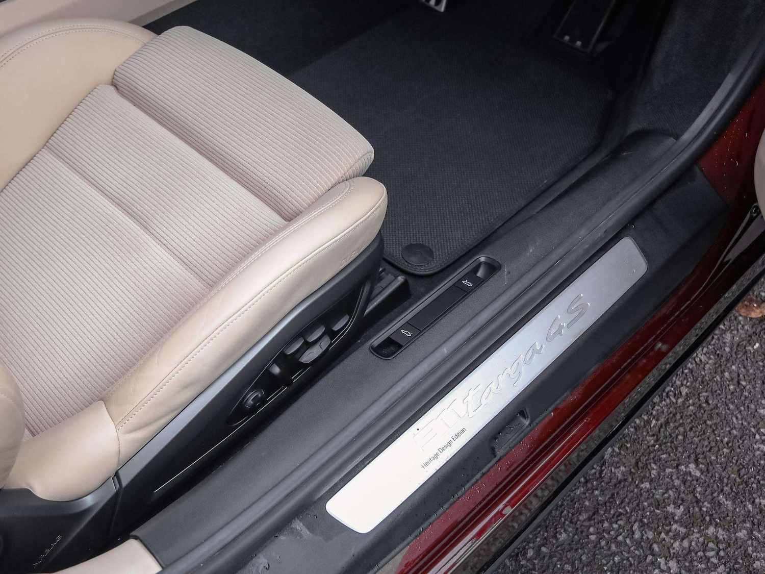 Used Porsche 911 2021 for sale - 76401392: Photo 19