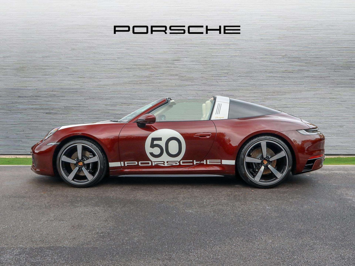 Used Porsche 911 2021 for sale - 76401392: Photo 9