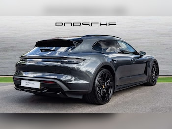 Used Porsche Taycan 2023 for sale - 75903344: Photo