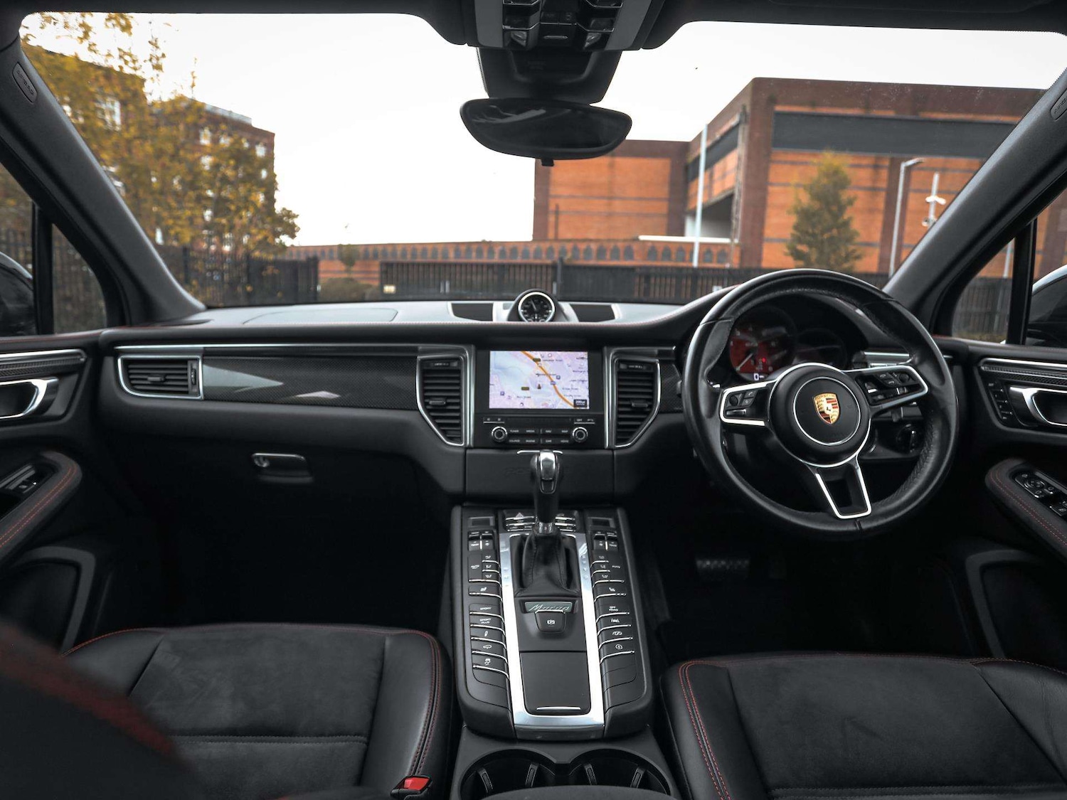 Used Porsche Macan 2018 for sale - 76411372: Photo 13