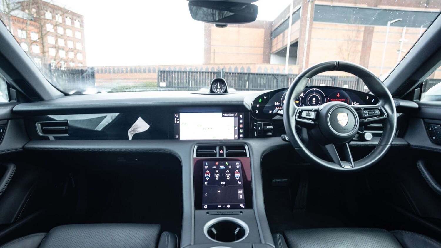 Used Porsche Taycan 2022 for sale - 77414521: Photo 11