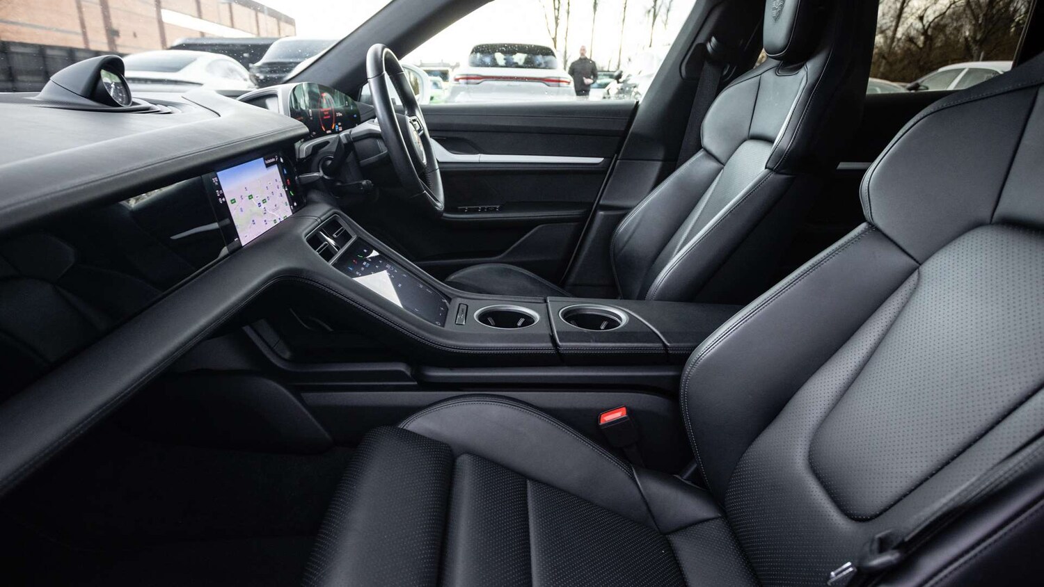 Used Porsche Taycan 2022 for sale - 77414521: Photo 13