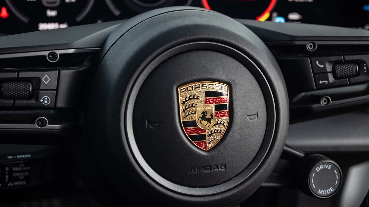 Used Porsche Taycan 2022 for sale - 77414521: Photo 22