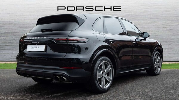 Used Porsche Cayenne 2018 for sale - 75710952: Photo 3