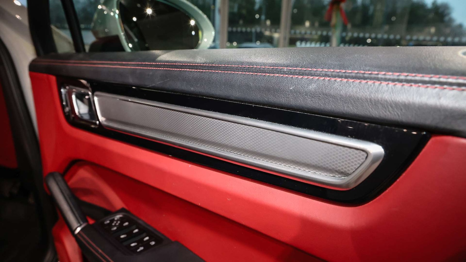 Used Porsche Cayenne 2022 for sale - 77158611: Photo 24