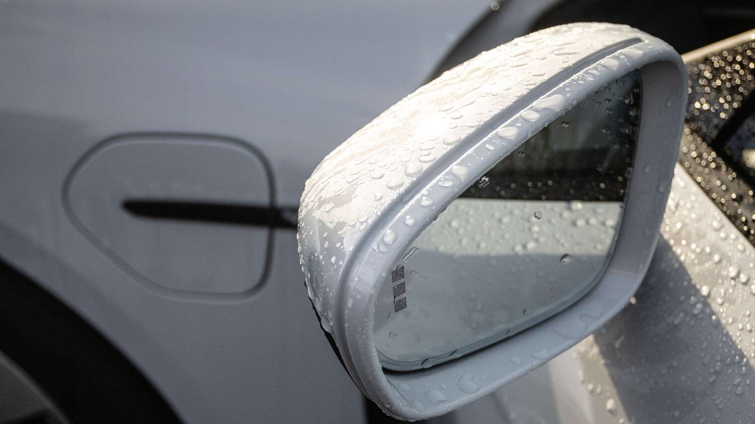 Used Porsche Taycan 2025 for sale - 76156133: Photo 19