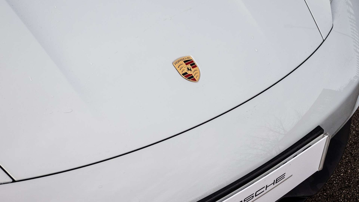 Used Porsche Taycan 2025 for sale - 76156133: Photo 35