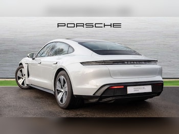 Used Porsche Taycan 2025 for sale - 76156133: Photo