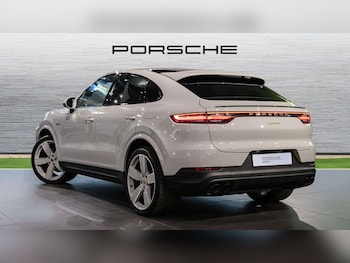 Used Porsche Cayenne 2022 for sale - 78834967: Photo